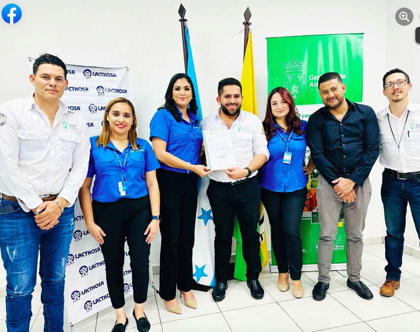 LACTHOSA entrega a la Alcaldía de San Pedro Sula equipo para mantener