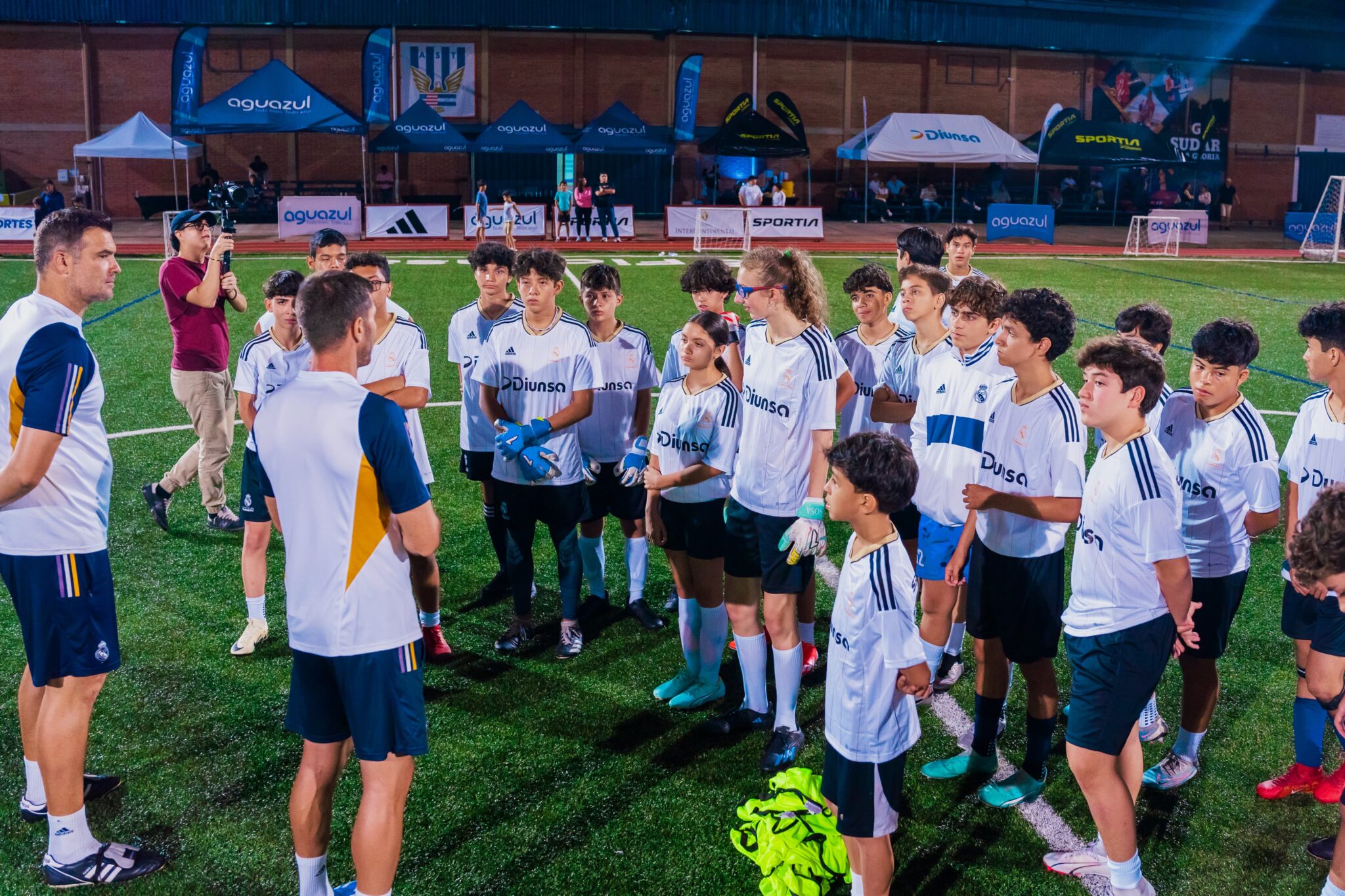 Diunsa Llev A Cabo La Clausura De Los Clinics De La Fundaci N Real   Real Madrid  2048x1365 